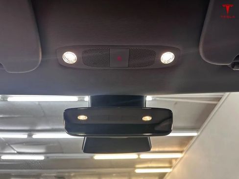 Used 2018 Tesla Model 3 Long Range image 27