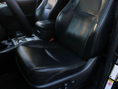 Used 2018 Toyota 4Runner Limited image 14