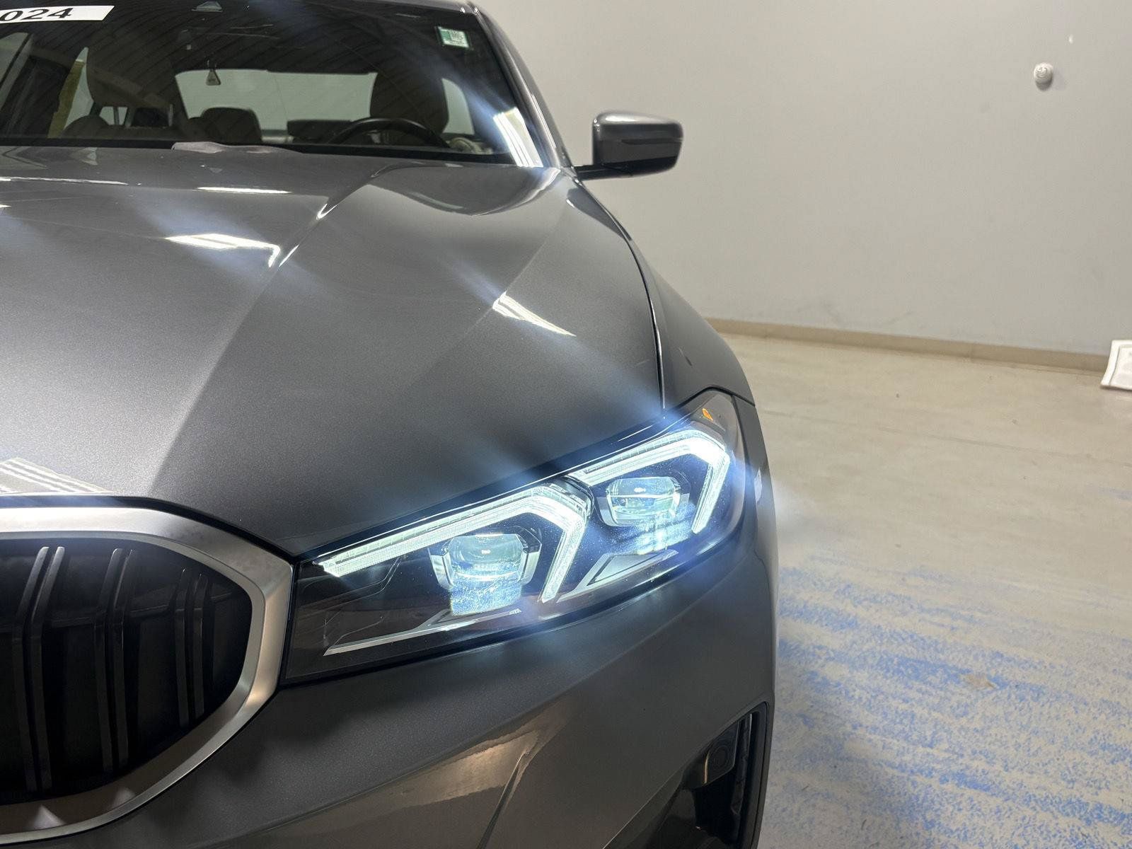 Used 2024 BMW 330i xDrive Sedan w/ Convenience Package AWD/4WD image 34