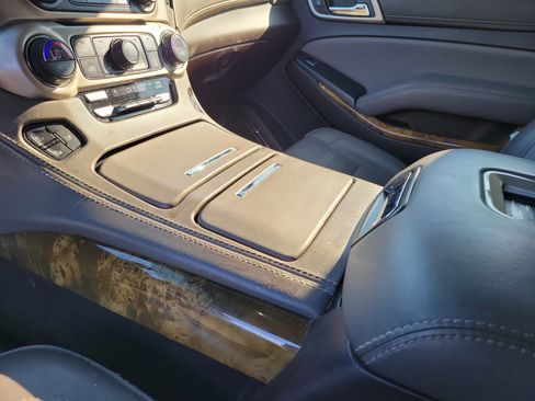 Used 2017 GMC Yukon XL Denali w/ Open Road Package image 29