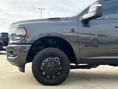 Used 2024 RAM 3500 Lone Star w/ Night Edition image 5