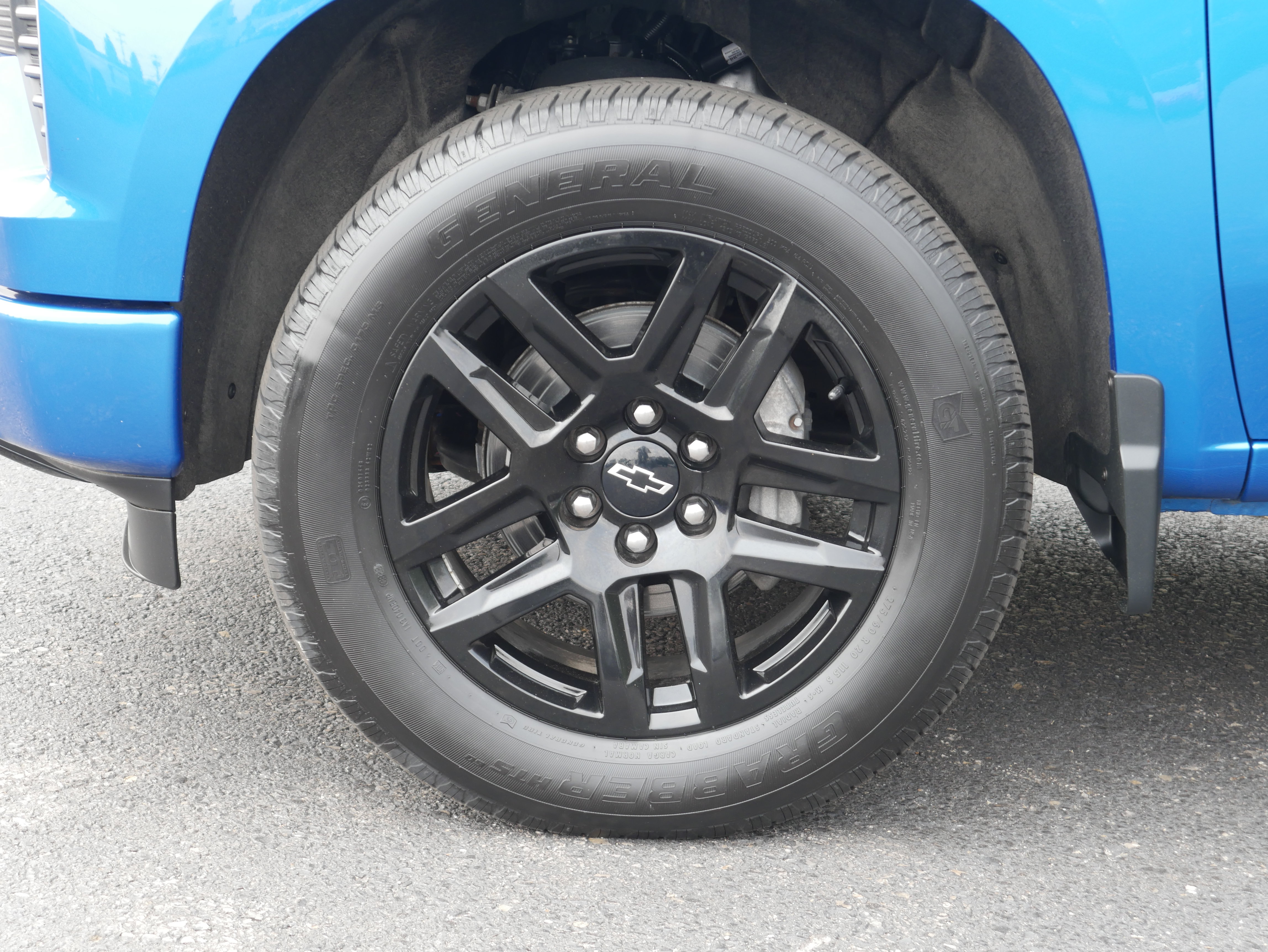 Certified 2023 Chevrolet Silverado 1500 RST AWD/4WD image 12