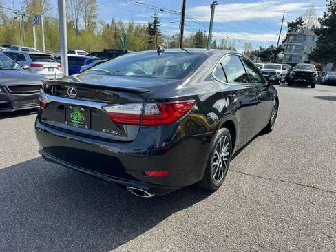 Used 2017 Lexus ES 350 w/ Premium Package image 5