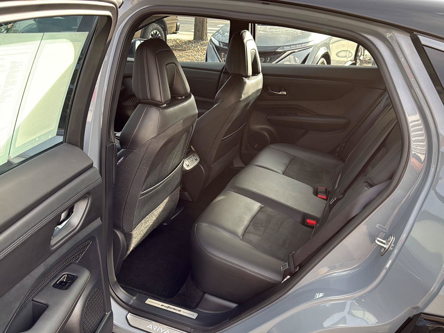 Certified 2024 Nissan Ariya AWD image 14