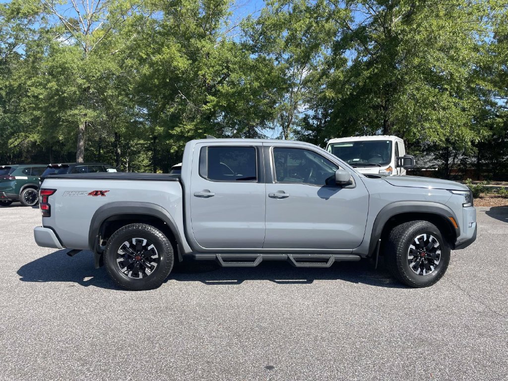 Used 2023 Nissan Frontier PRO-4X w/ Pro Convenience Package AWD/4WD image 2