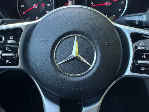 Used 2019 Mercedes-Benz C 300 4MATIC Sedan image 44