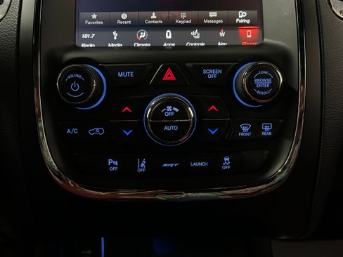 Used 2019 Dodge Durango SRT w/ Technology Group AWD/4WD image 12