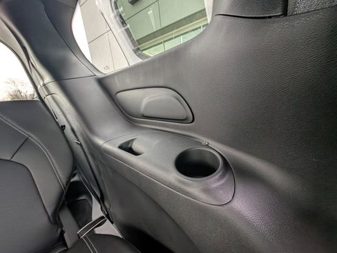 New 2026 Chrysler Pacifica Select image 35