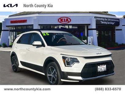 Certified 2025 Kia Niro EX