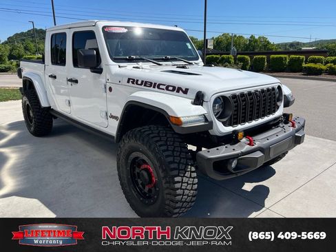 Used 2024 Jeep Gladiator Rubicon AWD/4WD image 30