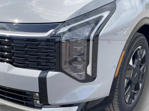 New 2026 Kia Sportage SX image 10