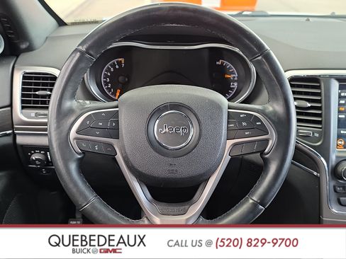 Used 2018 Jeep Grand Cherokee Limited image 12