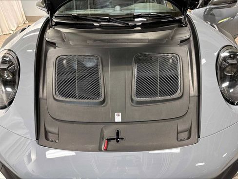 Used 2025 Porsche 911 GT3 RS RWD image 35