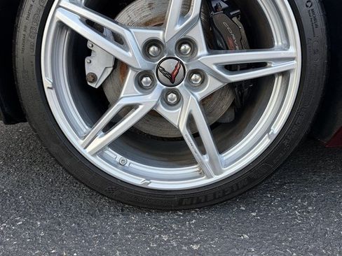Used 2020 Chevrolet Corvette Stingray Preferred Cpe w/ 2LT Preferred Equipment Group RWD image 25
