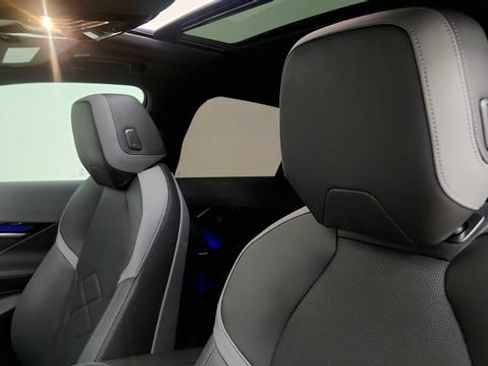 Used 2024 BMW i5 eDrive40i w/ M Sport Package RWD image 49