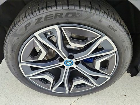 Used 2024 BMW iX xDrive50 w/ Premium Package image 56