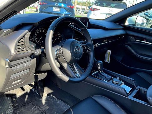 Certified 2025 MAZDA MAZDA3 s image 9