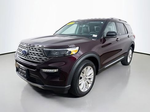 Used 2022 Ford Explorer Limited w/ Equipment Group 301A image 3