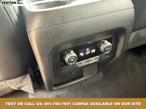 Used 2025 GMC Acadia Elevation w/ Elevation Premium Package image 35