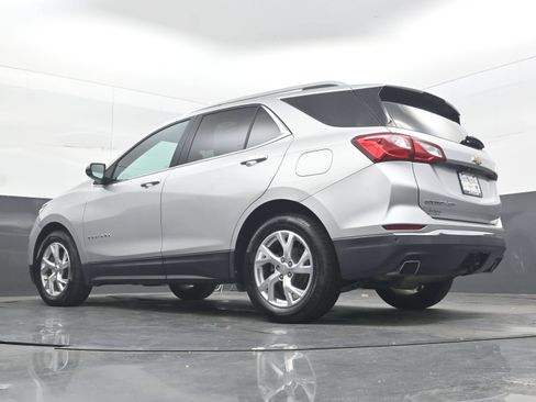 Used 2019 Chevrolet Equinox LT w/ Sun & Navigation Package FWD image 31