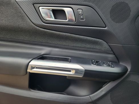 Used 2024 Ford Mustang Coupe RWD image 29