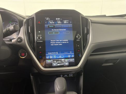 Used 2024 Subaru Crosstrek 2.0i Premium image 23