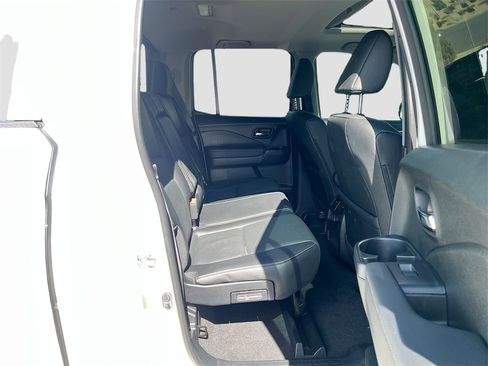 Used 2023 Honda Ridgeline RTL-E image 30