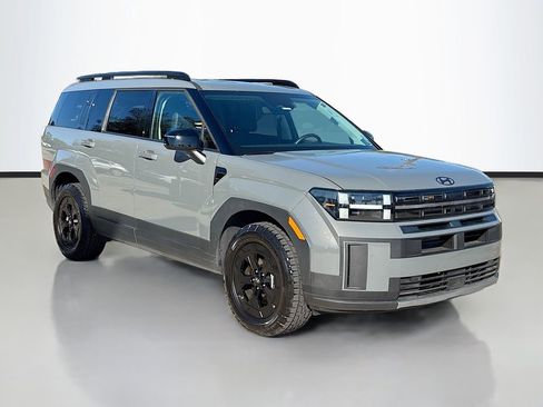 Used 2025 Hyundai Santa Fe XRT image 3