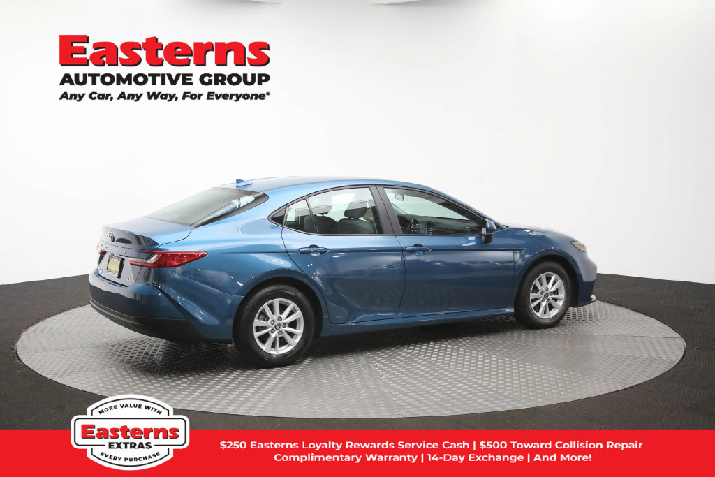 Used 2025 Toyota Camry LE FWD image 42