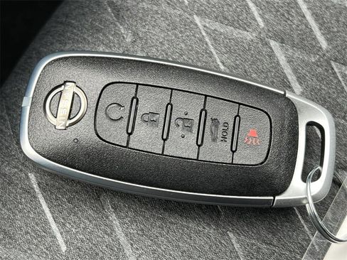 New 2026 Nissan Sentra SV w/ SV Convenience Package image 27