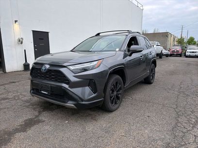 Used 2022 Toyota RAV4 SE w/ Convenience Package