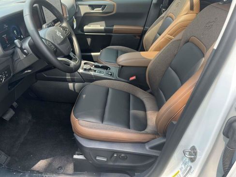 New 2025 Ford Bronco Sport Outer Banks w/ Outer Banks Tech Package+ AWD/4WD image 15