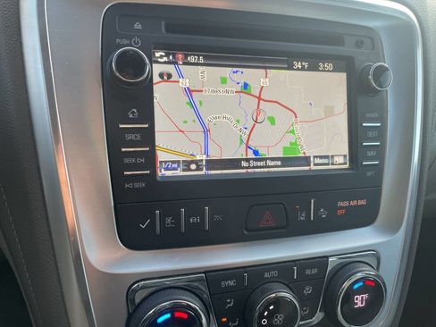 Used 2016 GMC Acadia SLT image 30