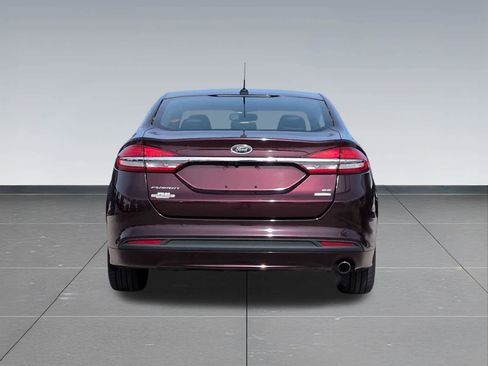 Used 2017 Ford Fusion SE image 5