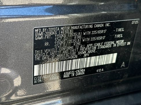 Used 2025 Toyota RAV4 XLE FWD image 4