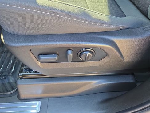 Certified 2022 GMC Sierra 1500 Elevation image 17