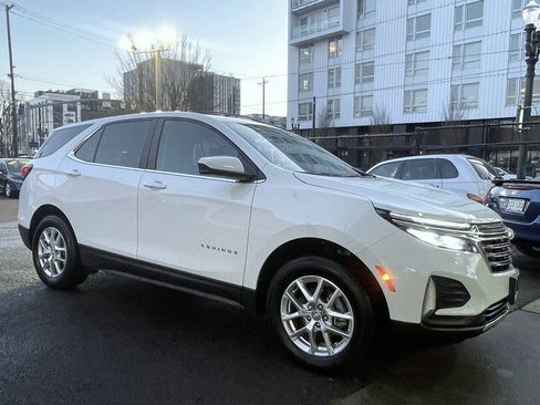 Used 2024 Chevrolet Equinox LT w/ Driver Convenience Package AWD/4WD image 5