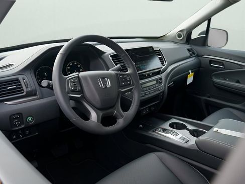 New 2025 Honda Ridgeline RTL image 11