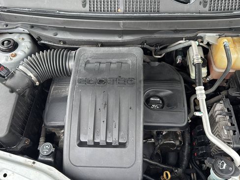 Used 2012 Chevrolet Captiva Sport LS FWD image 24