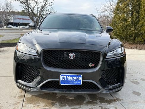 Used 2020 Jaguar F-PACE SVR image 3