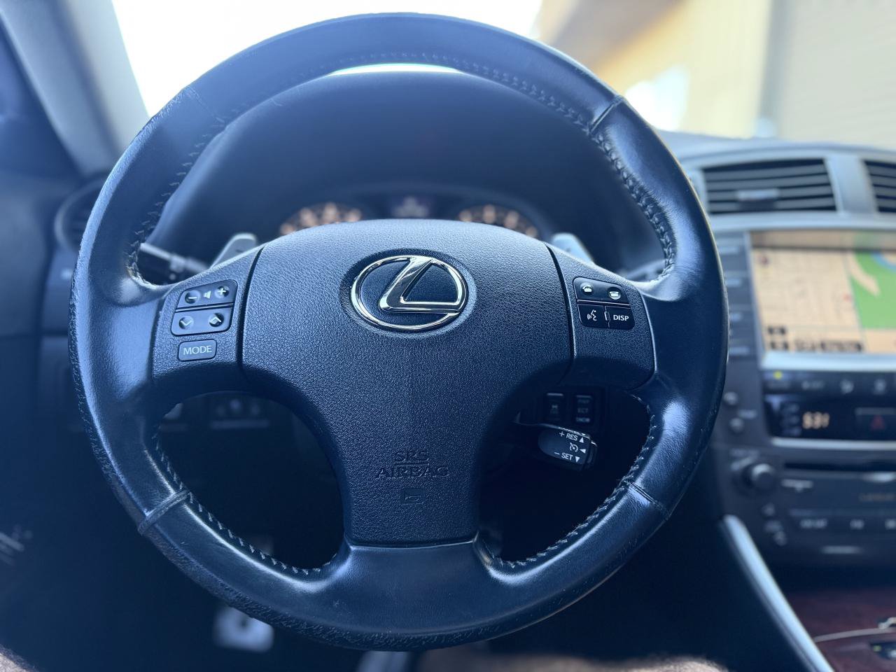 Used 2008 Lexus IS 350 w/ X Pkg w/ Sunroof RWD image 17
