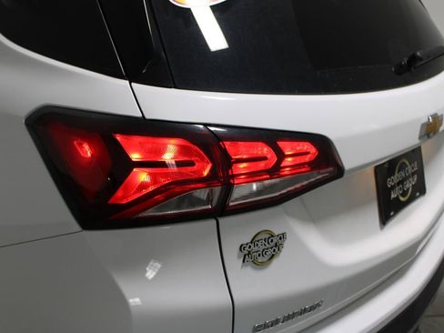 Used 2023 Chevrolet Equinox LT image 52