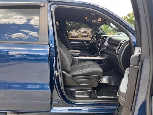 Used 2019 RAM 1500 Big Horn AWD/4WD image 11