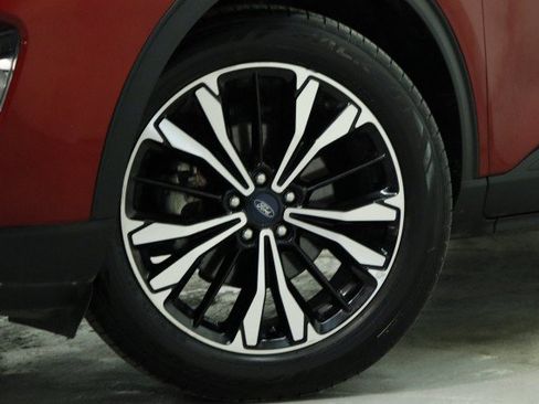 Used 2022 Ford Escape SEL w/ SEL Stealth AWD Package image 3