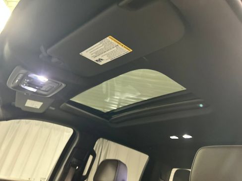 Used 2023 GMC Sierra 1500 Denali w/ Denali Reserve Package AWD/4WD image 23