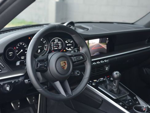 Certified 2024 Porsche 911 Carrera S image 4