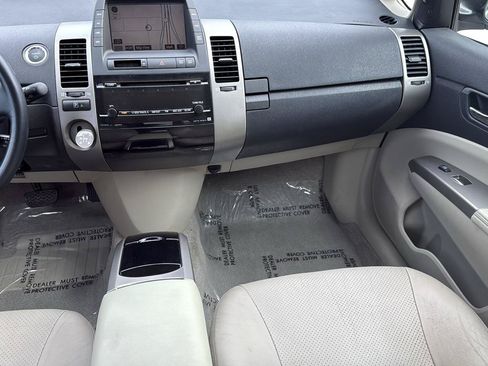 Used 2009 Toyota Prius w/ Pkg 6 FWD image 34