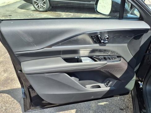 New 2025 Cadillac Lyriq Sport image 25