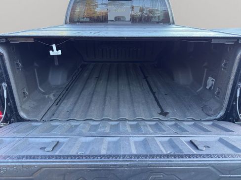 Used 2024 GMC Canyon AT4X image 9