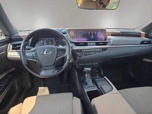 Used 2020 Lexus ES 350 w/ Accessory Package FWD image 12